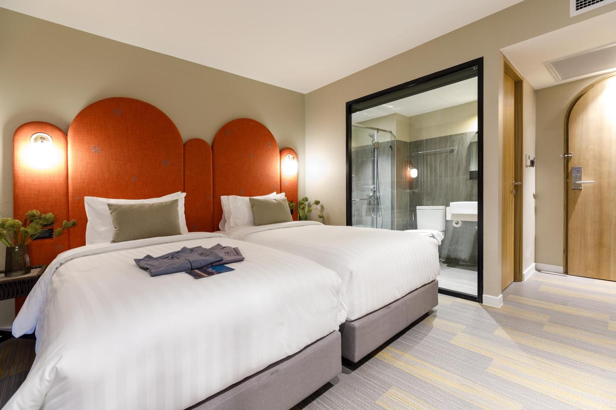 Benjarong Hotel Bangkok Ngoại thất bức ảnh