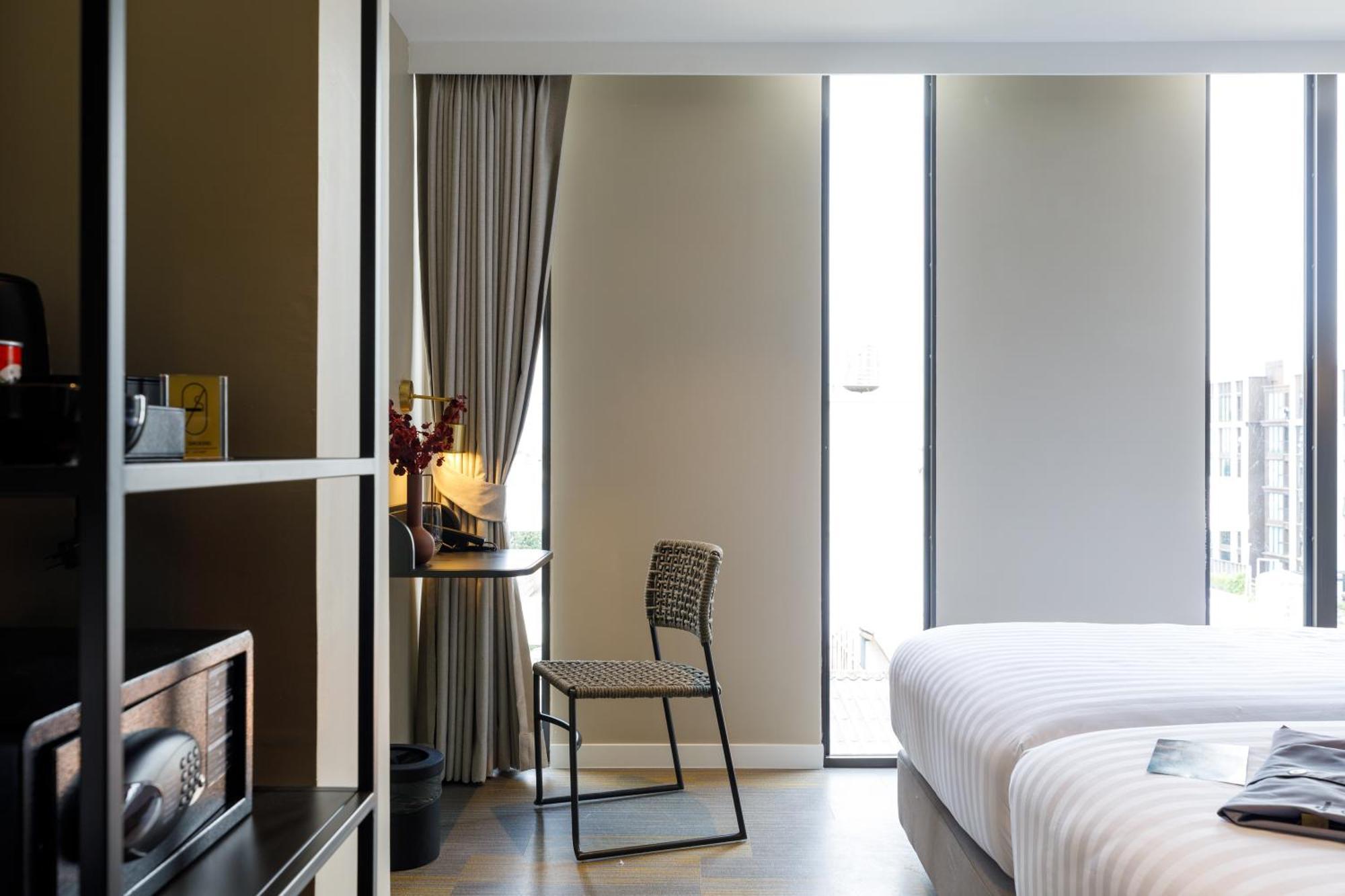 Benjarong Hotel Bangkok Ngoại thất bức ảnh