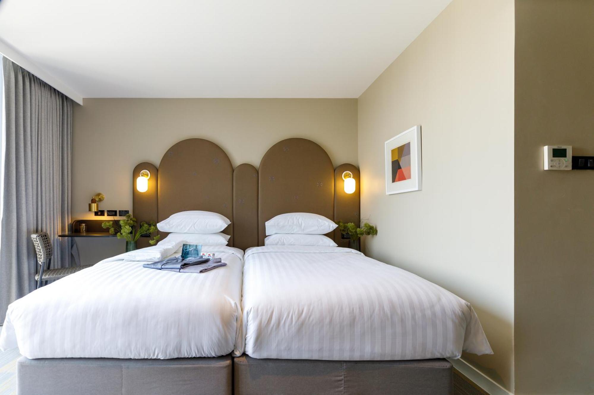 Benjarong Hotel Bangkok Ngoại thất bức ảnh