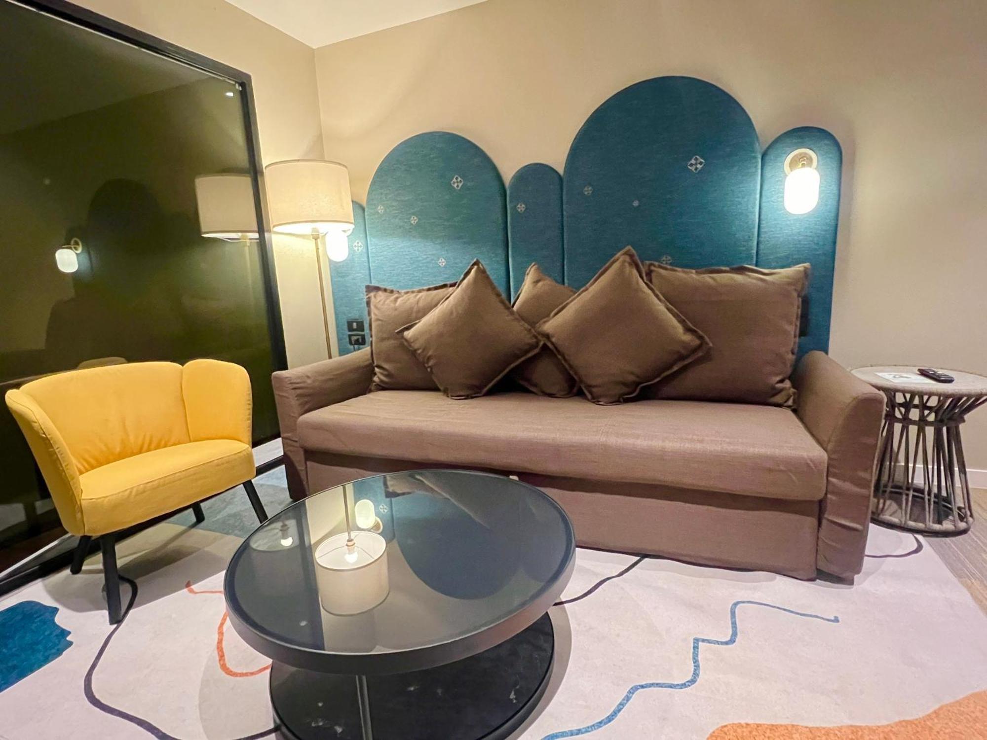 Benjarong Hotel Bangkok Ngoại thất bức ảnh